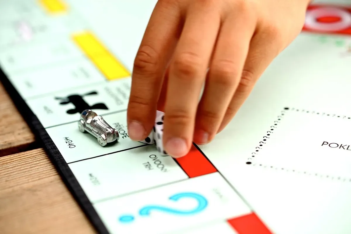 Wie lange geht Monopoly McDonalds Lösung