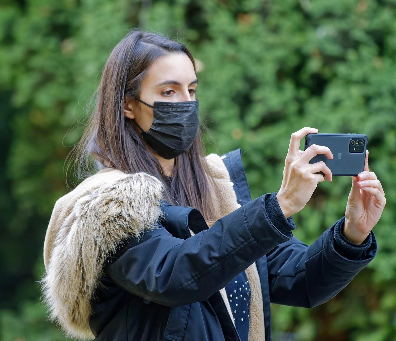 Warum überhitzt mein Smartphone ständig?